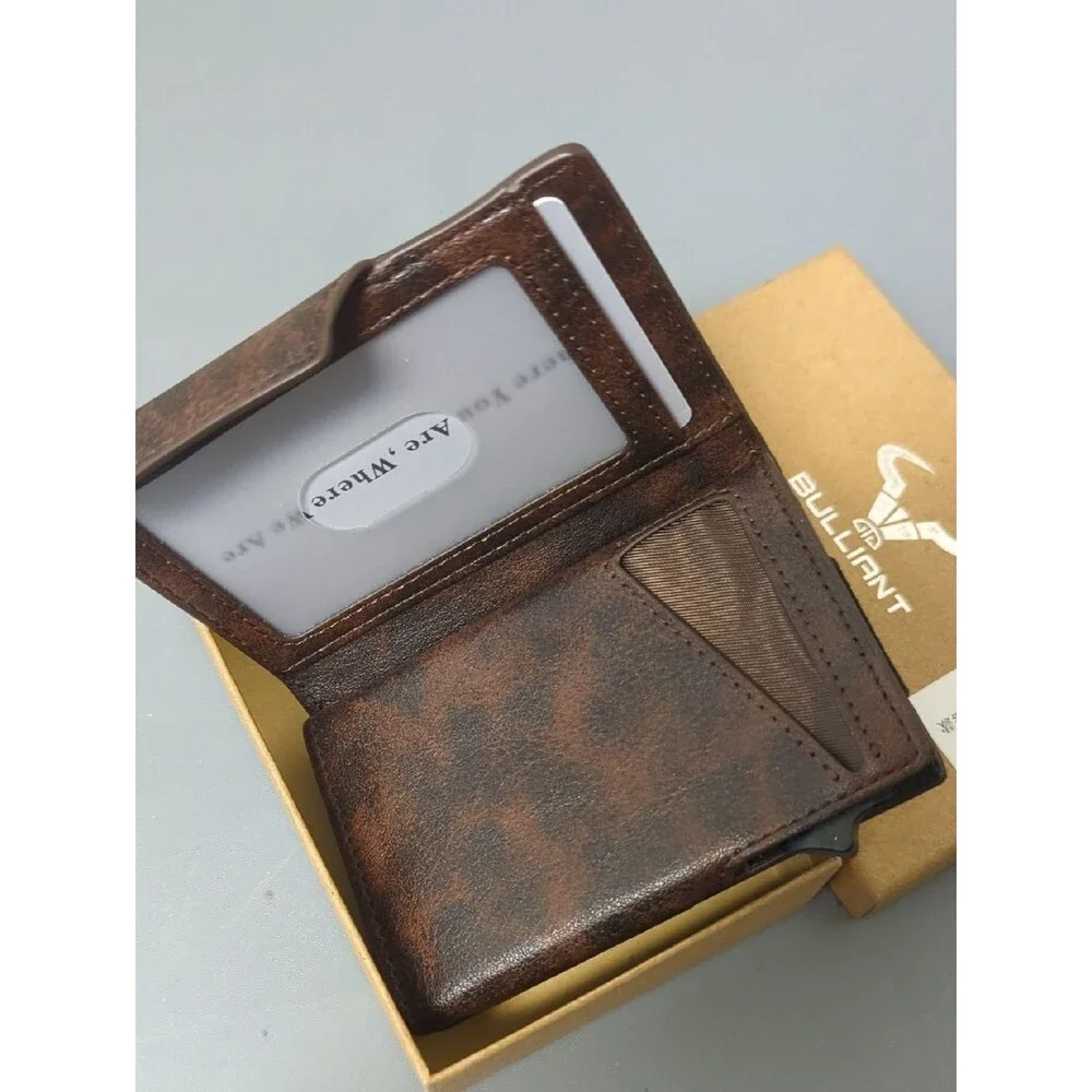 Unbranded brown card
